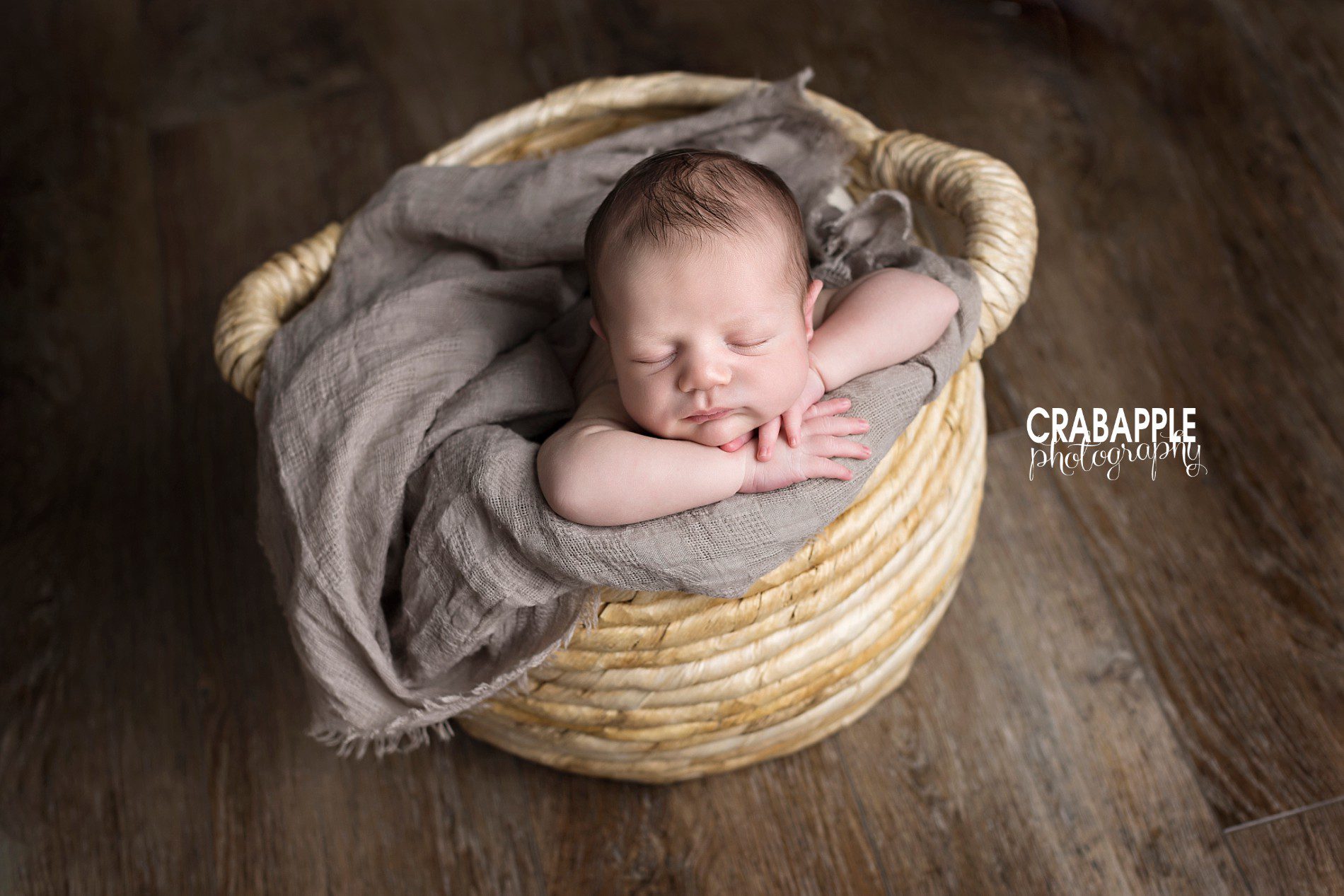 ideas for styling newborn photos neutral