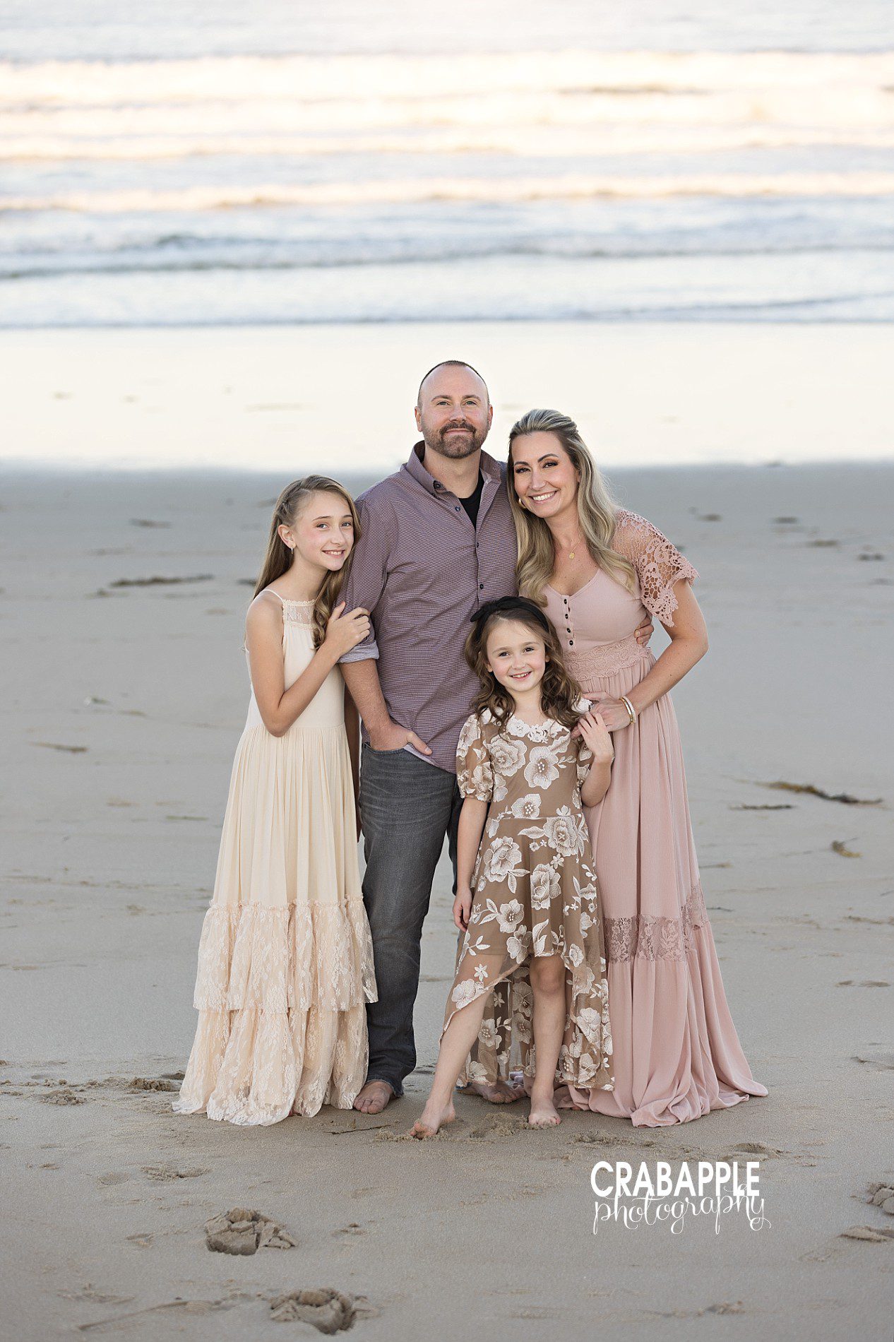 Outdoor Family Photo Pose Ideas