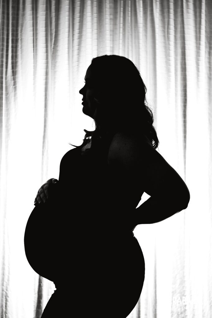 silhouette maternity photography