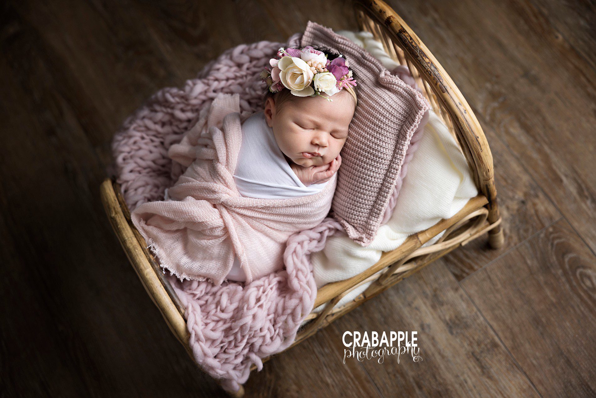 props and accessories for girl newborn photos