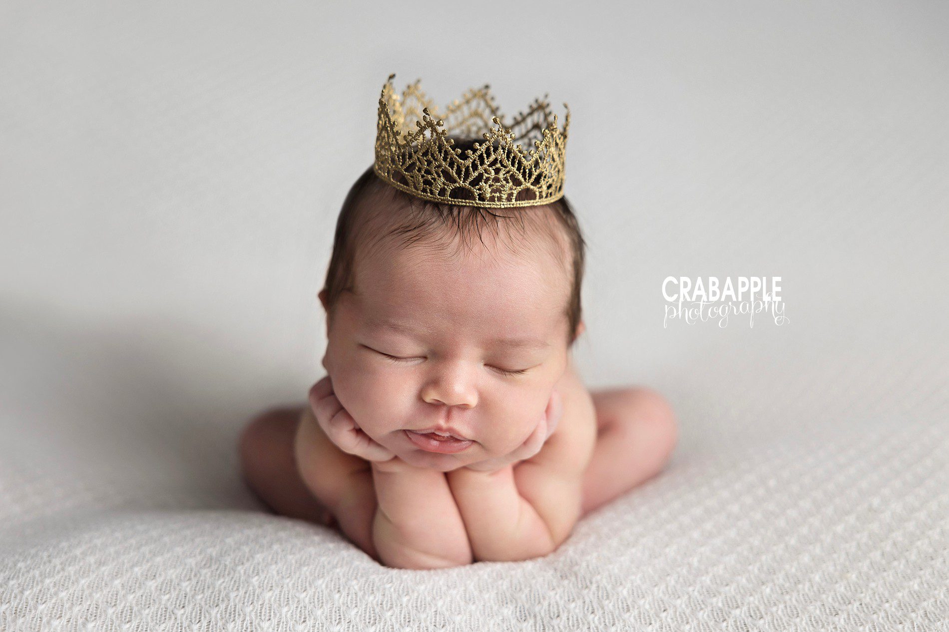 princess crown newborn photos