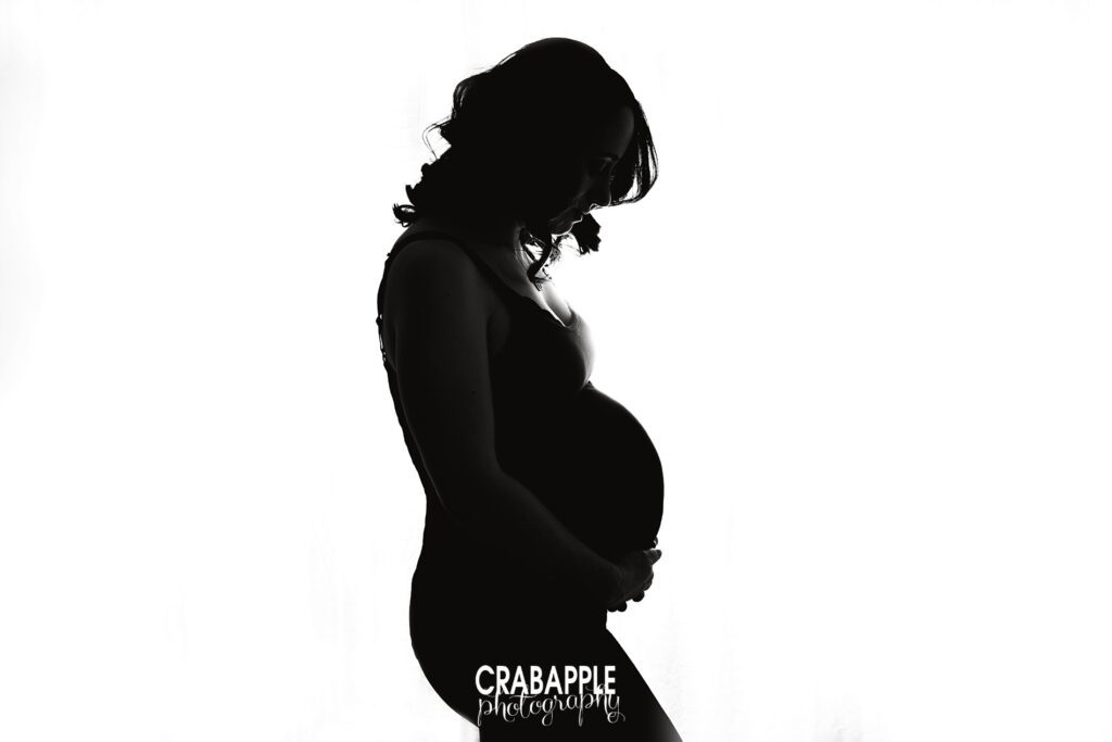 Stunning silhouette pregnancy portrait from a Maternity photo studio in Andover MA
