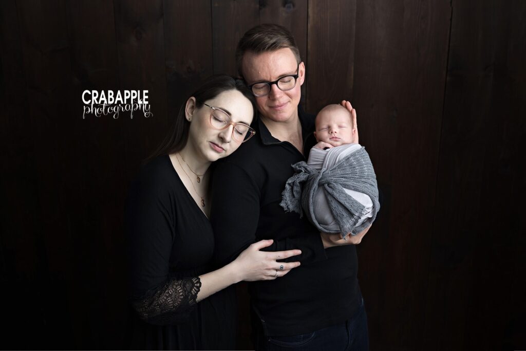 Natural newborn baby photoshoot for a Boston family Boston family photographed during a natural newborn baby photoshoot in an Andover MA studio